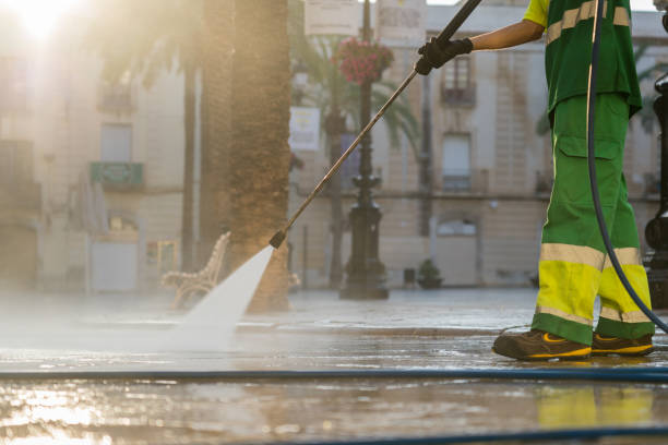 Best Pressure Washing Contractors  in Channahon, IL